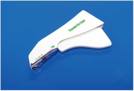 Disposable skin stapler 